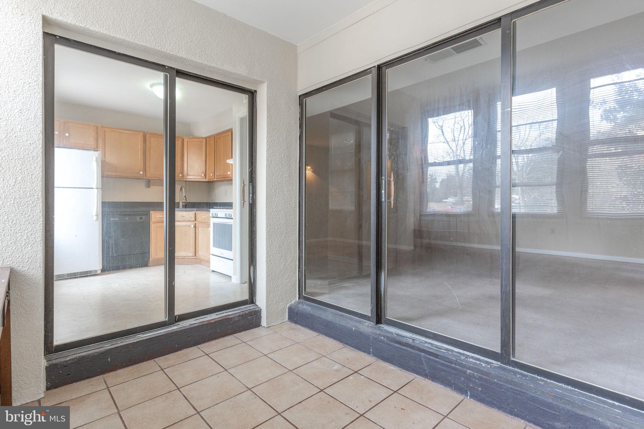 9653 White Acre Road, Unit B2 Columbia, MD 21045 - Photo 15 of 28 a view of entryway with an empty room