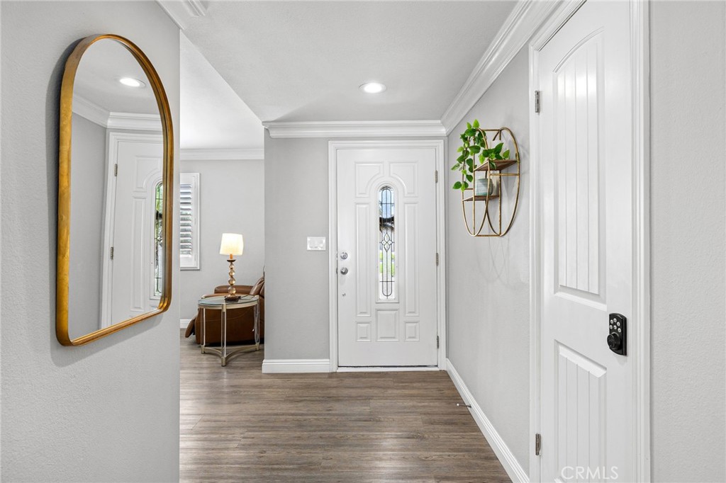 19266 Arbeth Street Rialto, CA 92377 - Photo 6 of 53 Gallery Image 6