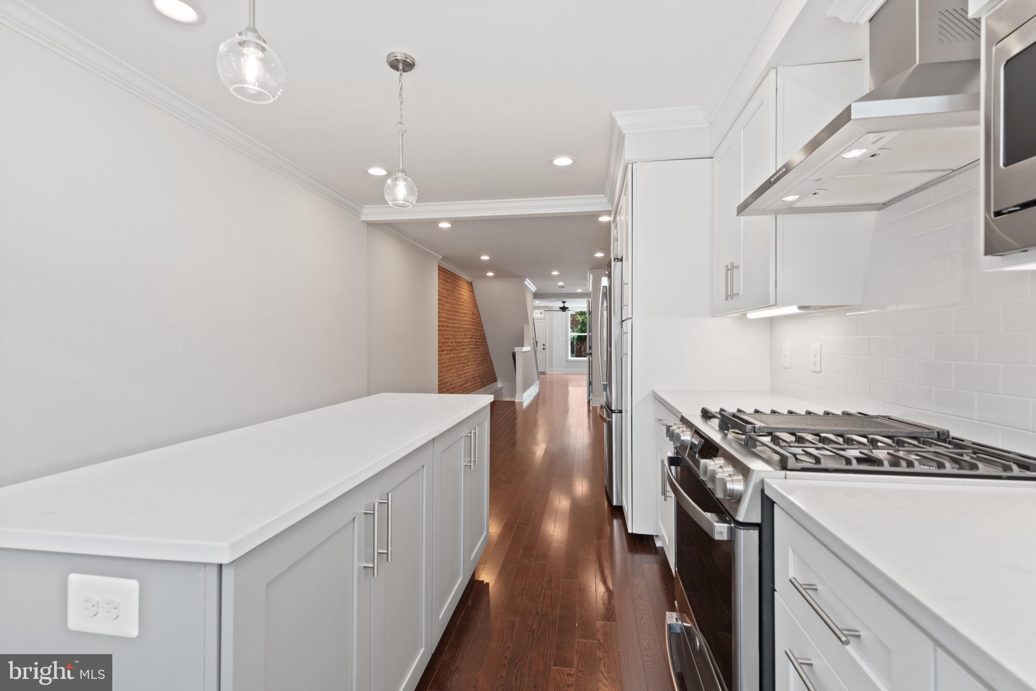 1434 Decatur Street Baltimore, MD 21230 - Photo 10 of 25 Kitchen