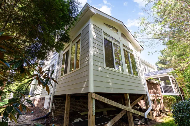 a view of a outdoor space