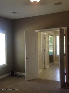 1460 Mcmaster Road Sarah, MS 38665 - Photo 26 of 40 Master bath entrance from bedroom