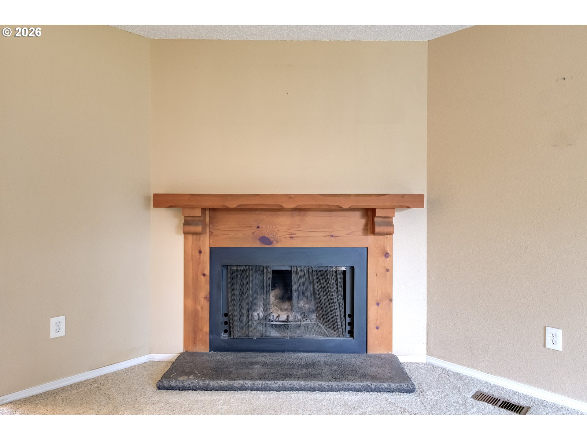 8217 North Fowler Avenue Portland, OR 97217 - Photo 9 of 36