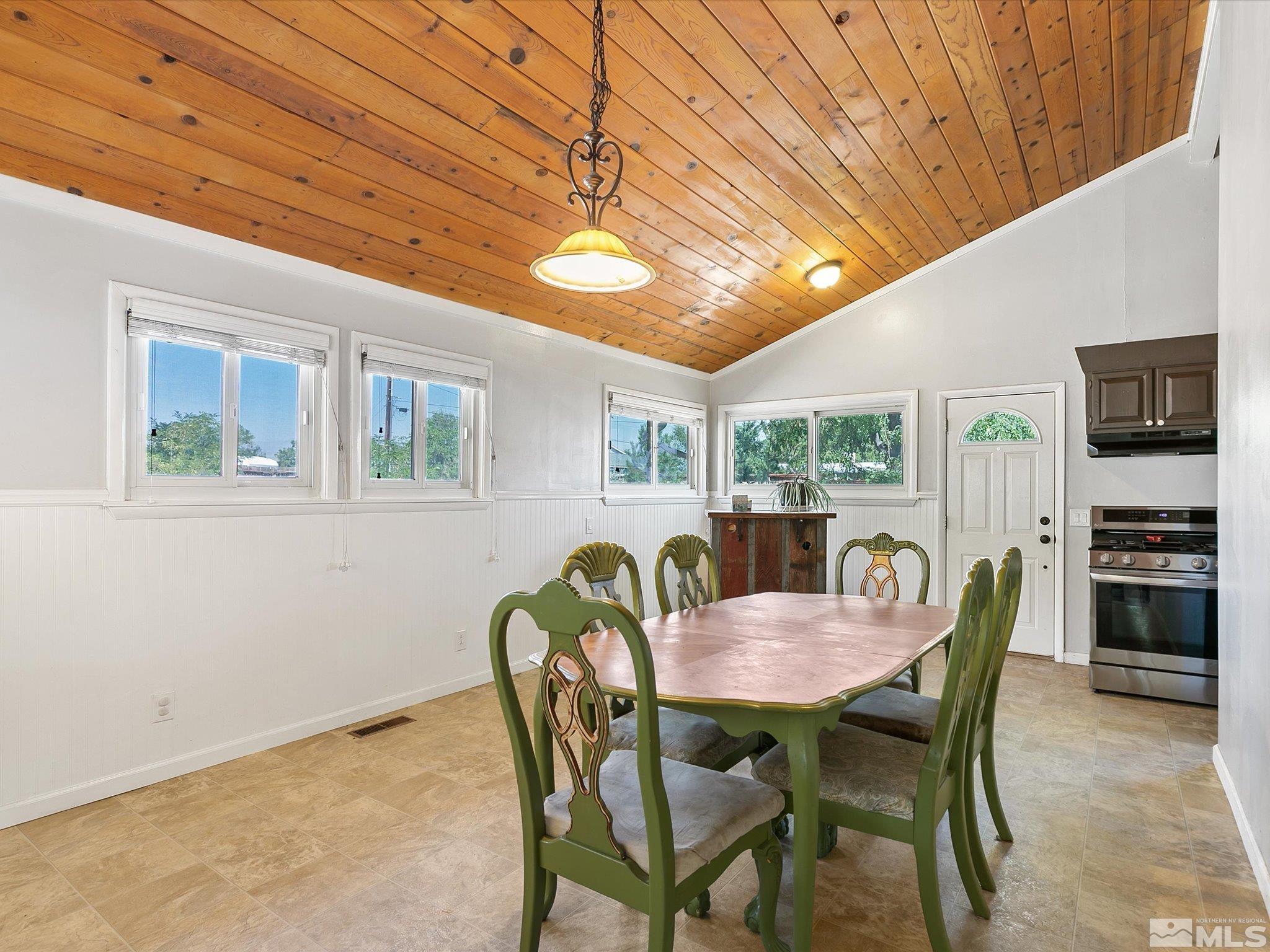 865 Woodchuck Road Fernley, NV 89408 - Photo 12 of 40 Photo 12