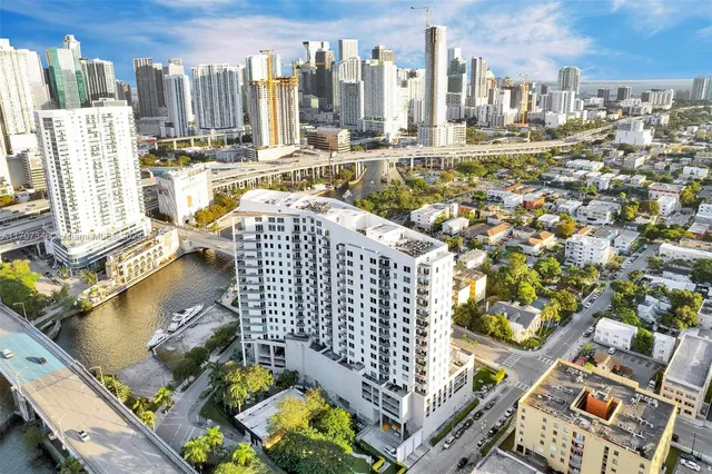 $425,000 | 10 Southwest South River Drive, Unit 1109, Miami, FL 33130