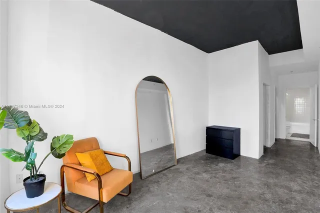 $425,000 | 10 Southwest South River Drive, Unit 1109, Miami, FL 33130