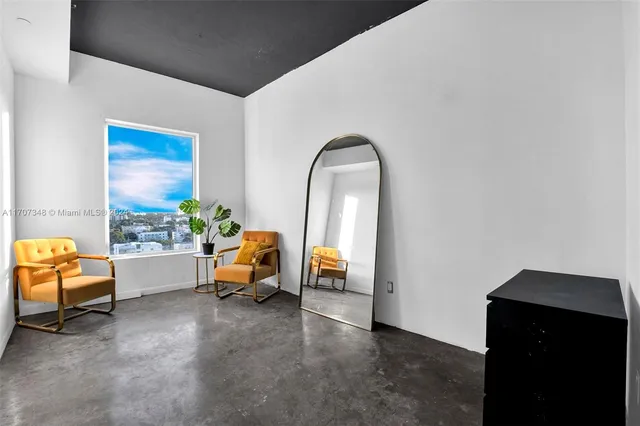 $425,000 | 10 Southwest South River Drive, Unit 1109, Miami, FL 33130