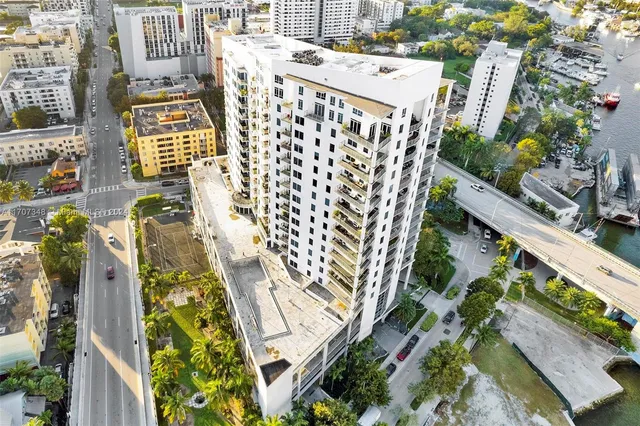 $425,000 | 10 Southwest South River Drive, Unit 1109, Miami, FL 33130