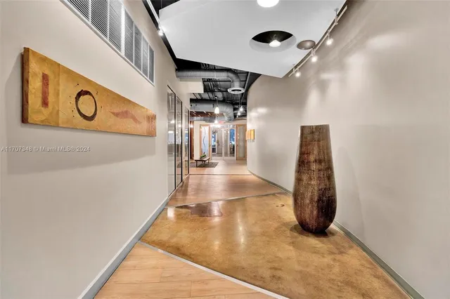 $425,000 | 10 Southwest South River Drive, Unit 1109, Miami, FL 33130