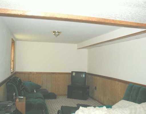 1815 Glen Road Aliquippa, PA 15001 - Photo 5 of 8 Gallery Image 5