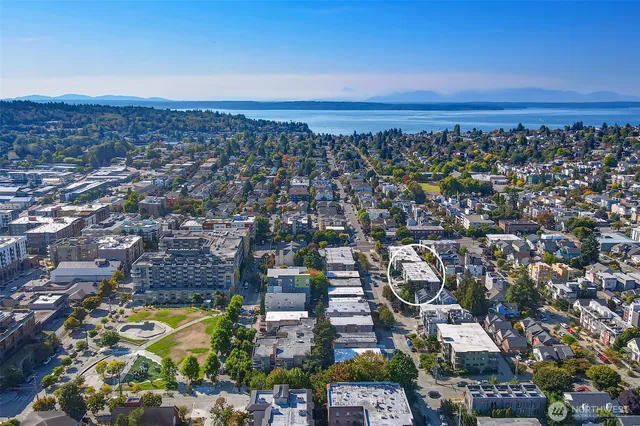 $549,000 | 2230 Northwest 59th Street, Unit 301, Seattle, WA 98107