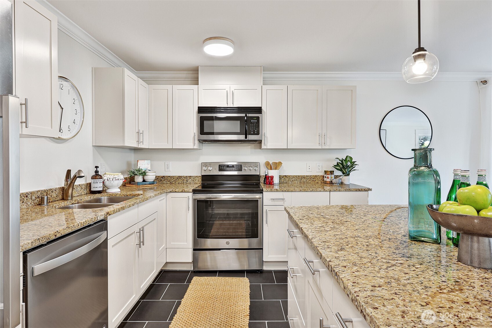 2230 Northwest 59th Street, Unit 301 Seattle, WA 98107 - Photo 8 of 27