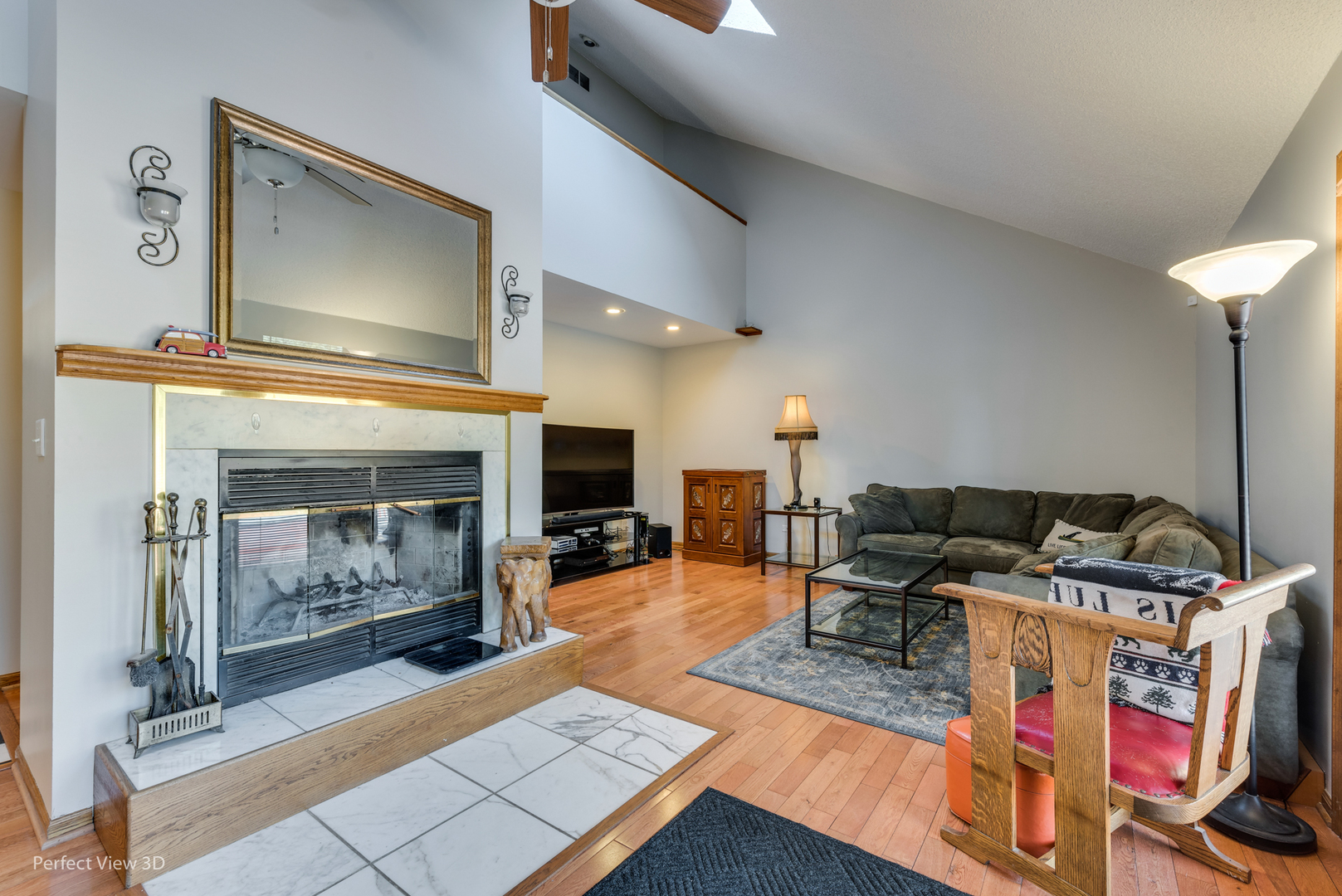 25255 South Tehle Road Elwood, IL 60421 - Photo 10 of 31 a living room with furniture and a fireplace