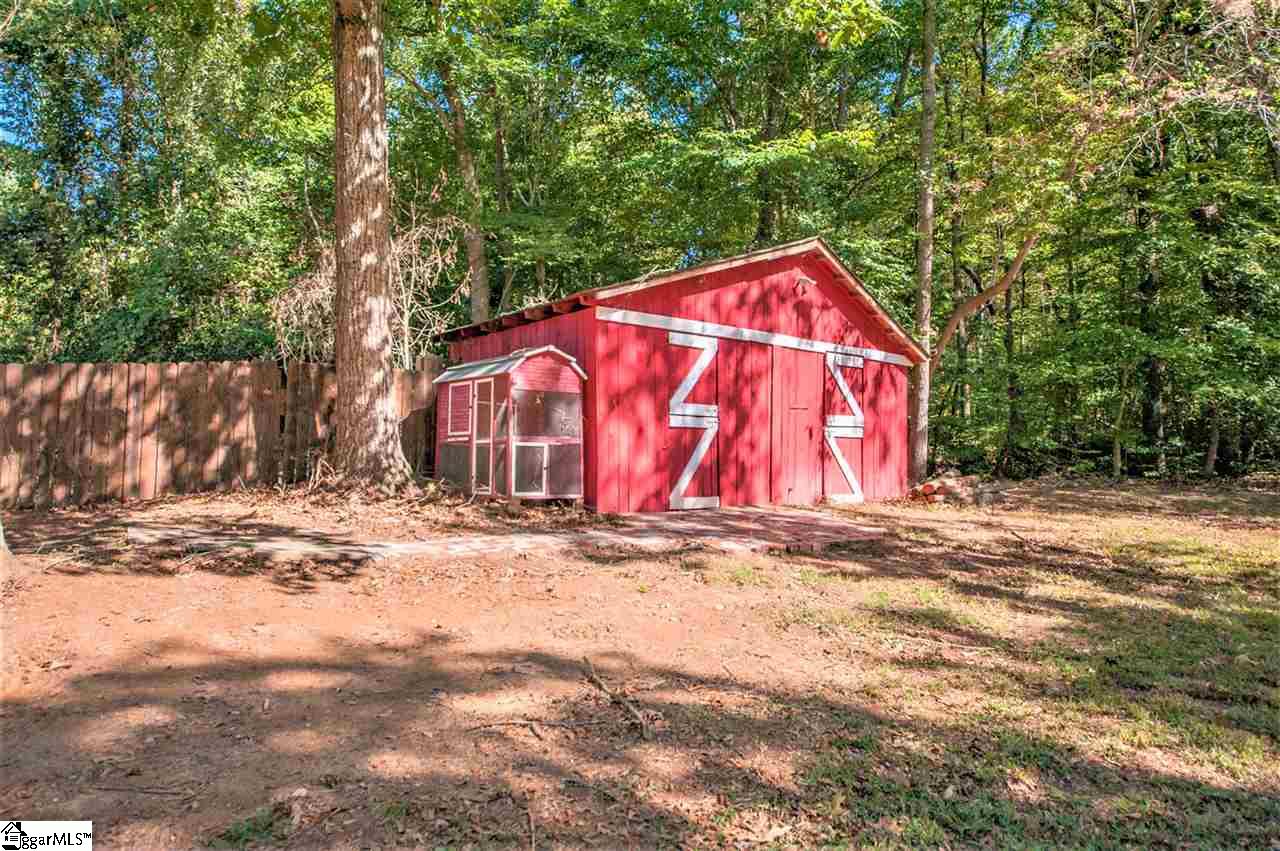 336 Allen Bridge Road Woodruff, SC 29388 - Photo 4 of 31