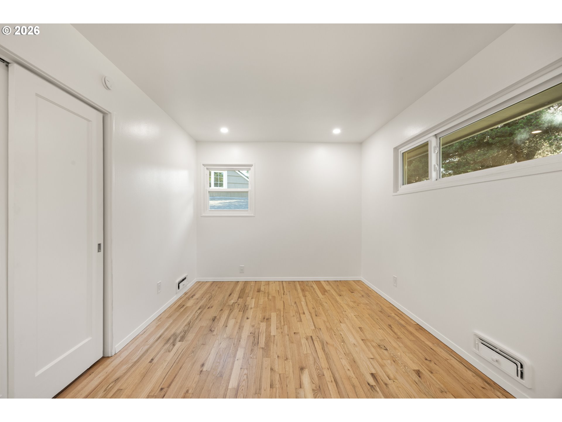 6472 Southwest 46th Place Portland, OR 97221 - Photo 22 of 31