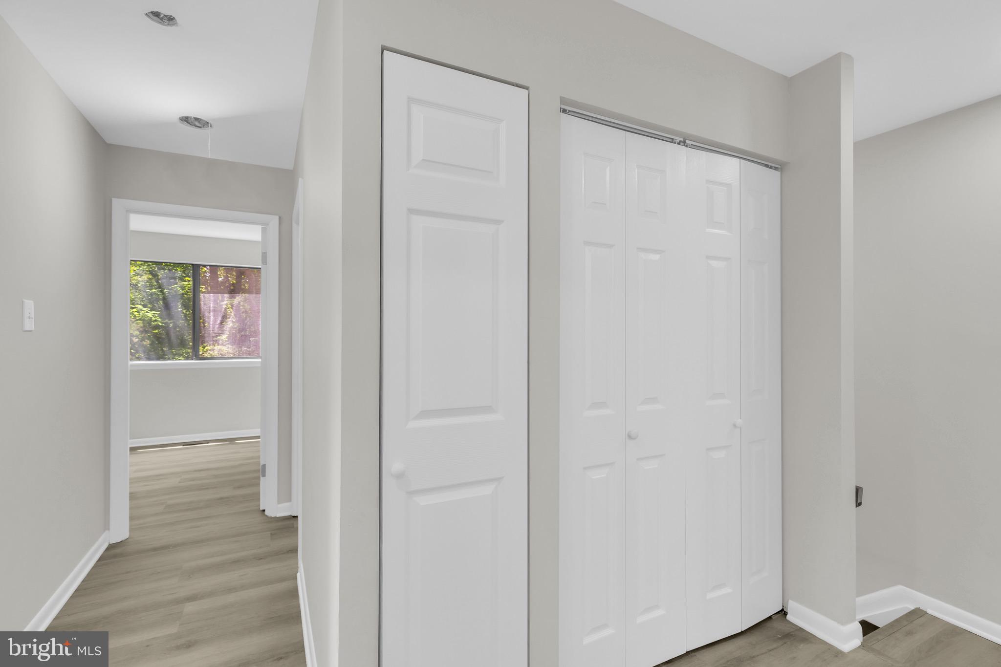 10669 Spring Oak Court Burke, VA 22015 - Photo 26 of 32