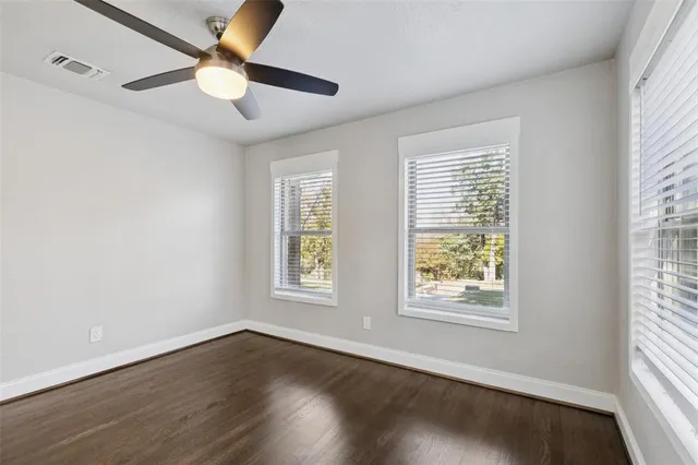 $300,000 | 322 Beckleywood Boulevard, Dallas, TX 75224