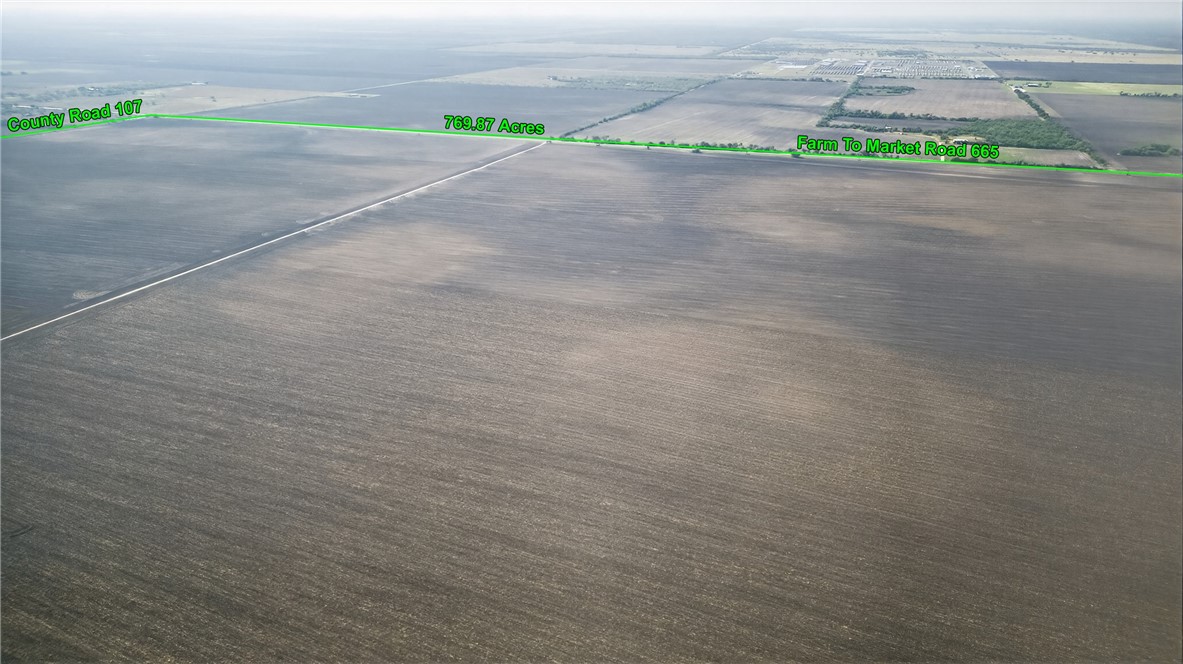 0 Fm 665 Alice, TX 78332 - Photo 15 of 19 a backyard of a house