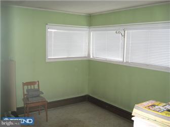 47 Hardy Road Levittown, PA 19056 - Photo 4 of 12 Bedroom