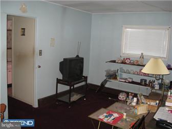 47 Hardy Road Levittown, PA 19056 - Photo 5 of 12 Bedroom