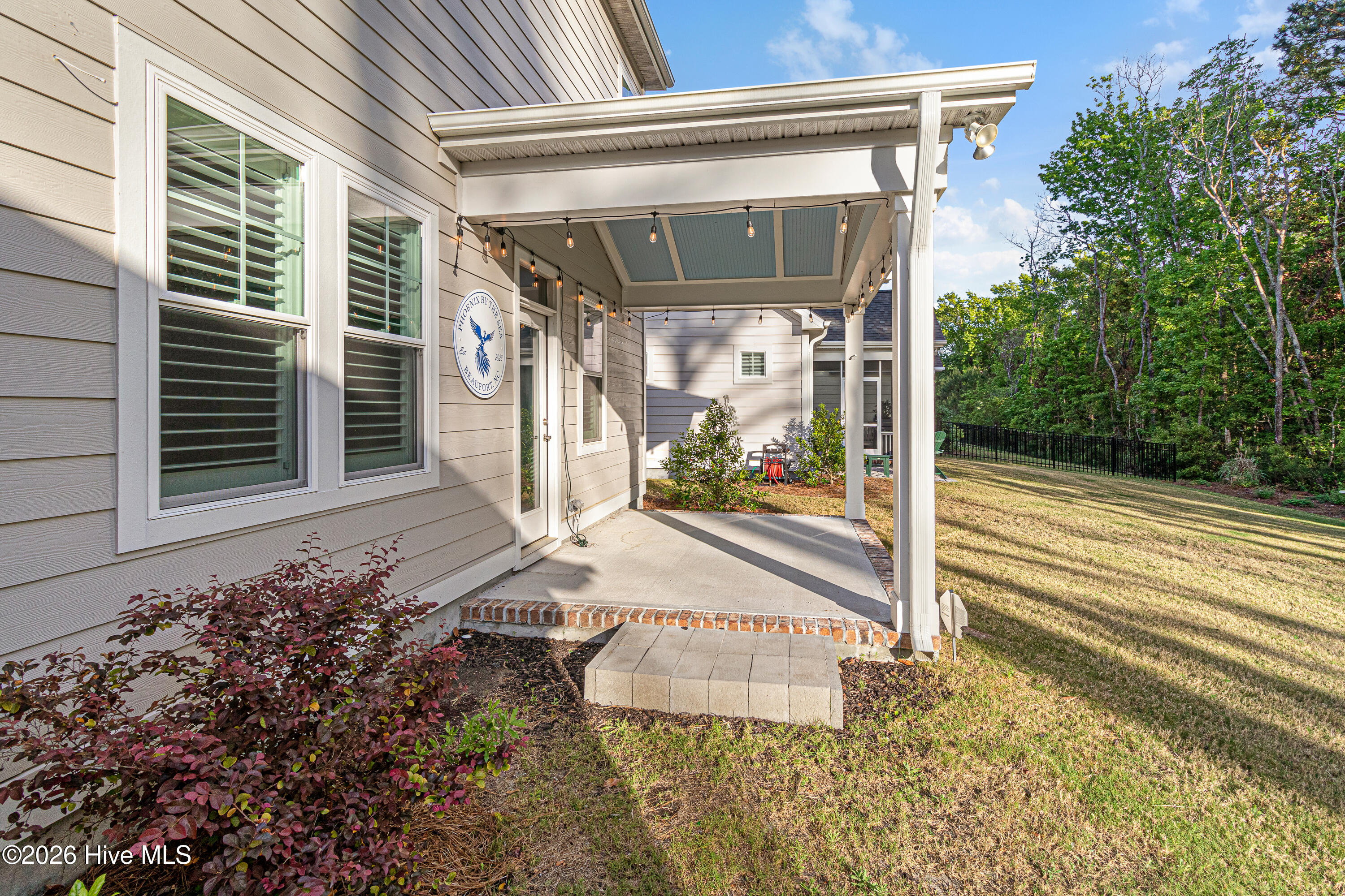 140 Freedom Park Road Beaufort, NC 28516 - Photo 32 of 54 Covered Patio & Backyard