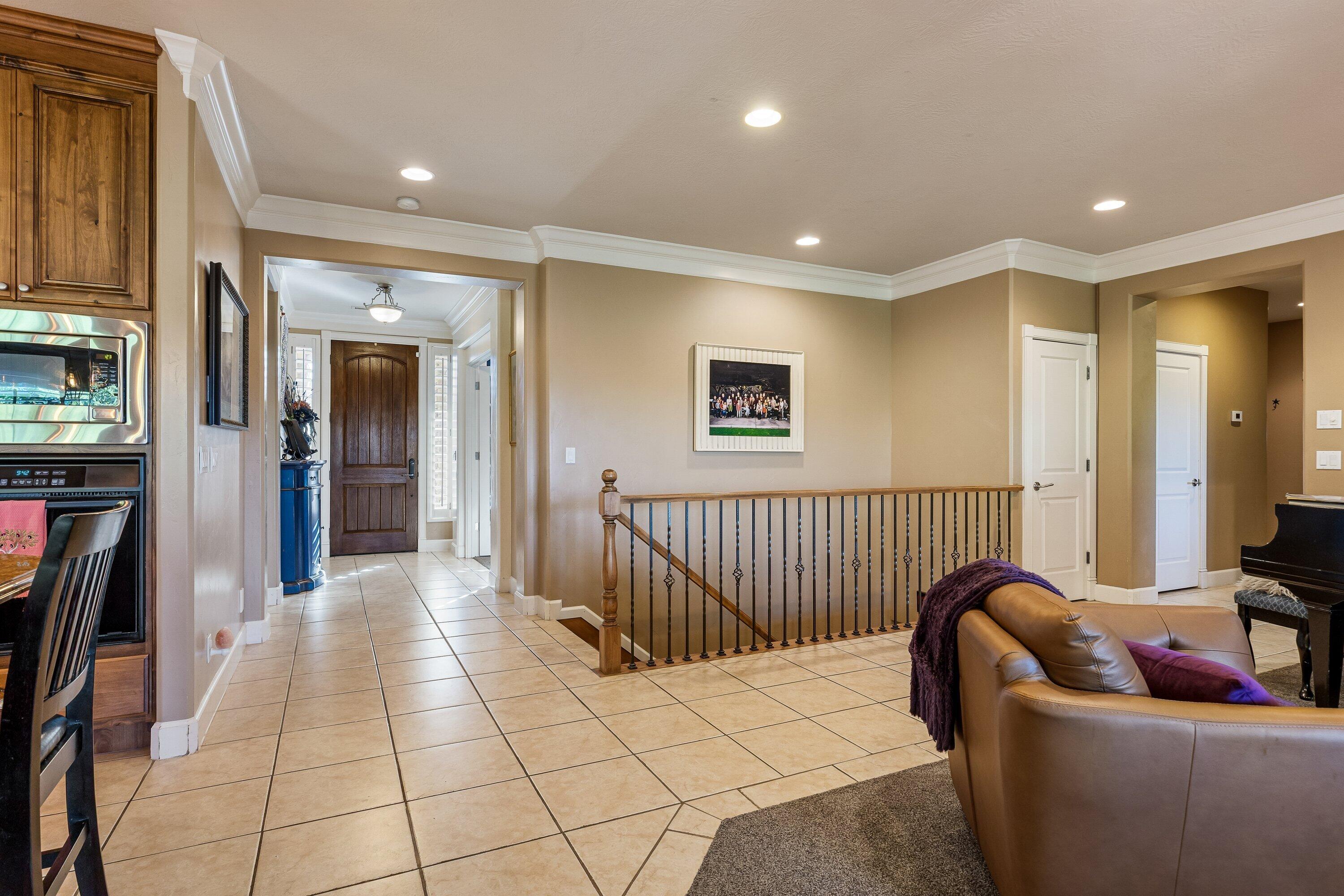 1474 Rocky Road St. George, UT 84790 - Photo 8 of 55 Walkway