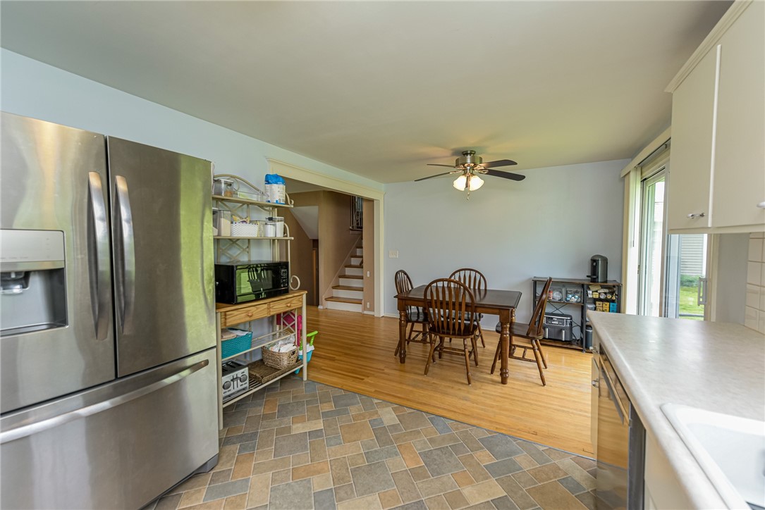 95 Ridgelea Court Greece, NY 14615 - Photo 9 of 35
