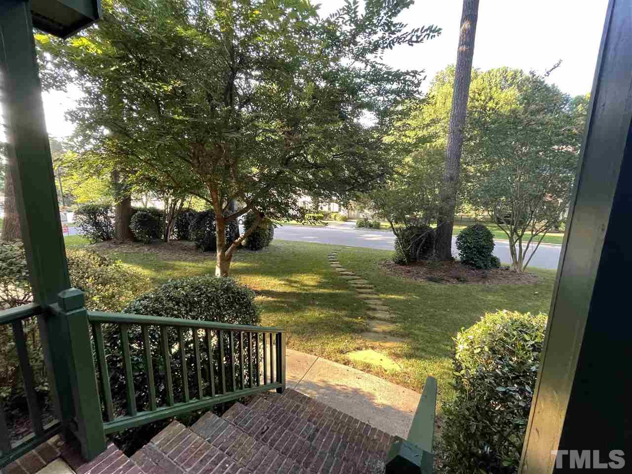 1968 Wilton Circle Raleigh, NC 27615 - Photo 27 of 28 Gallery Image 27