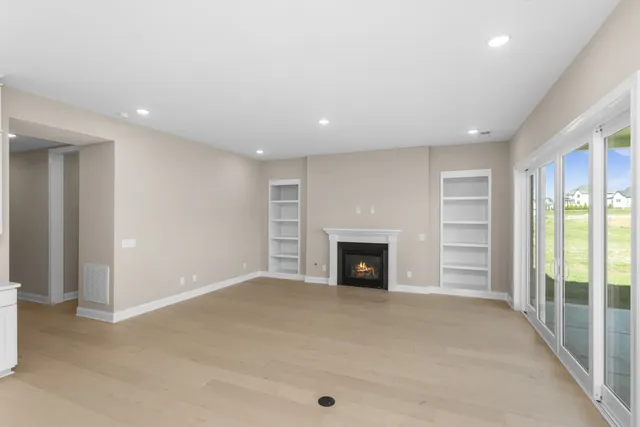 $1,089,990 | 5957 Hunt Vly Drive, Spring Hill, TN 37174