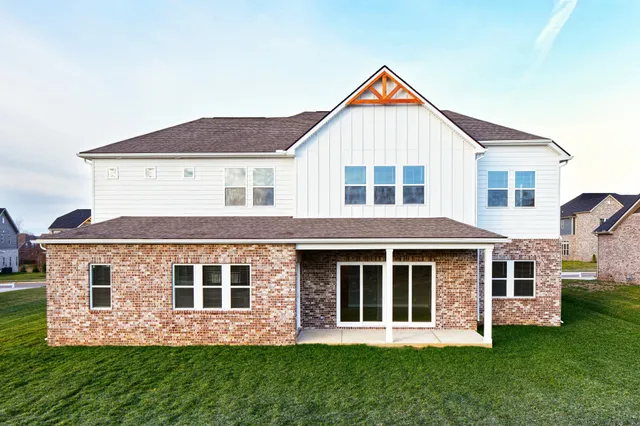 $1,089,990 | 5957 Hunt Vly Drive, Spring Hill, TN 37174