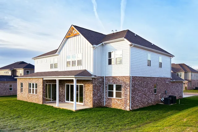 $1,089,990 | 5957 Hunt Vly Drive, Spring Hill, TN 37174