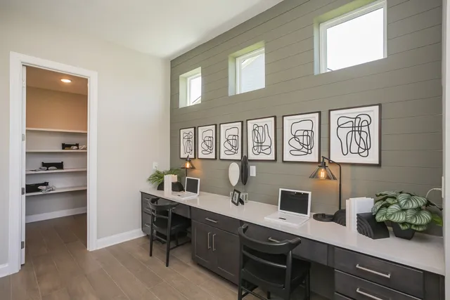 $1,089,990 | 5957 Hunt Vly Drive, Spring Hill, TN 37174