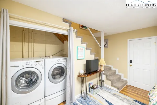 $267,500 | 30 Village Road, Unit 102, Glade Valley, NC 28627