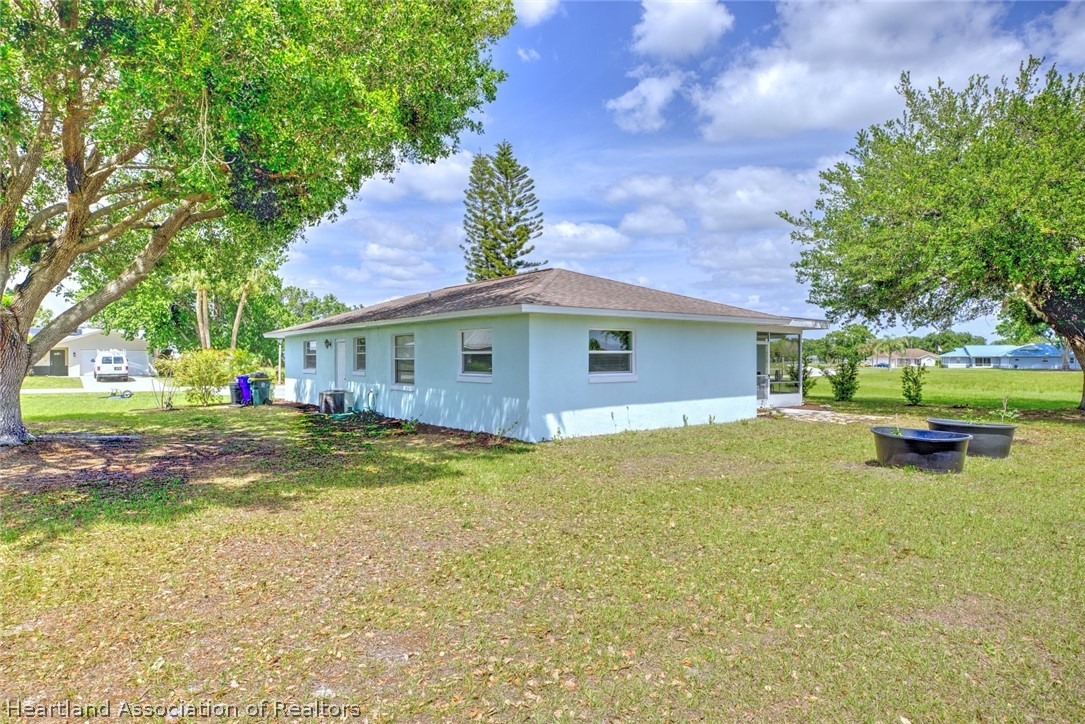 7516 Rolling Hills Road Sebring, FL 33876 - Photo 39 of 47