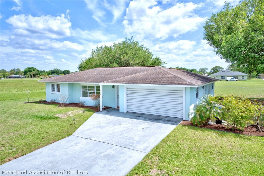 7516 Rolling Hills Road Sebring, FL 33876 - Photo 41 of 47