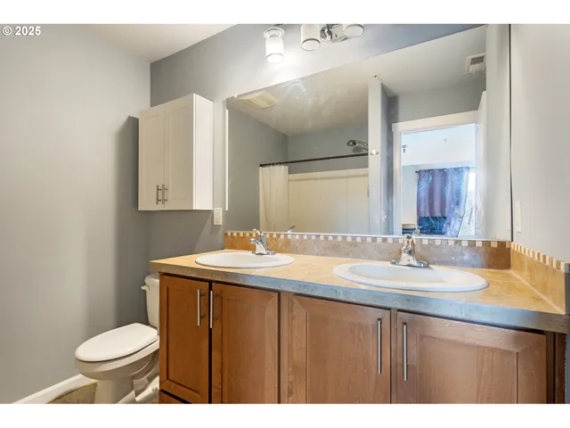 $365,000 | 342 Northeast Edgeway Drive, Beaverton, OR 97006