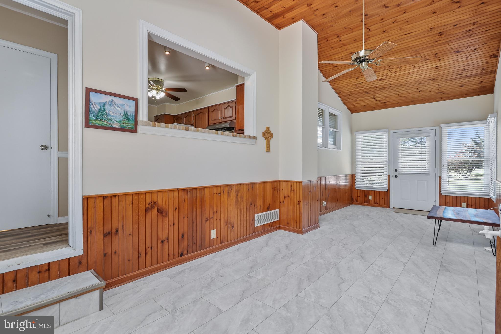 362 North Locust Point Road Mechanicsburg, PA 17050 - Photo 16 of 41 Gallery Image 16