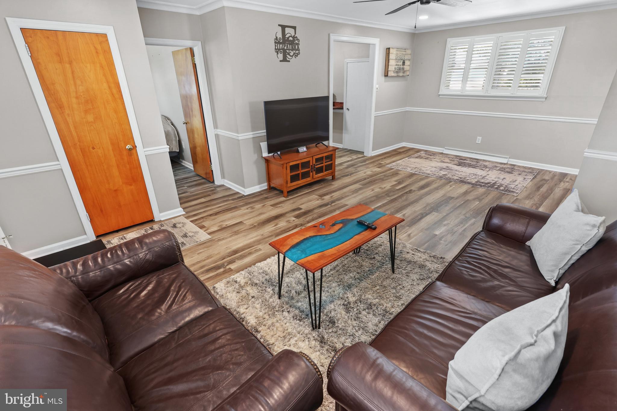 362 North Locust Point Road Mechanicsburg, PA 17050 - Photo 8 of 41 Gallery Image 8