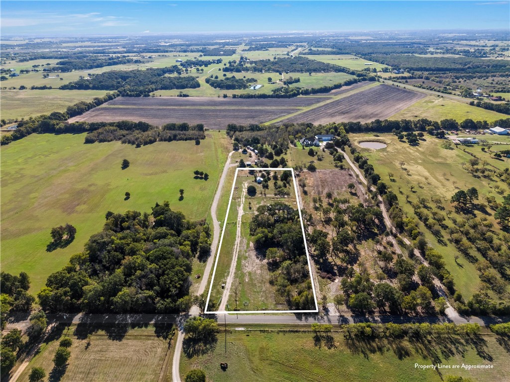 472 Wiggins Road West, TX 76691 - Photo 3 of 15