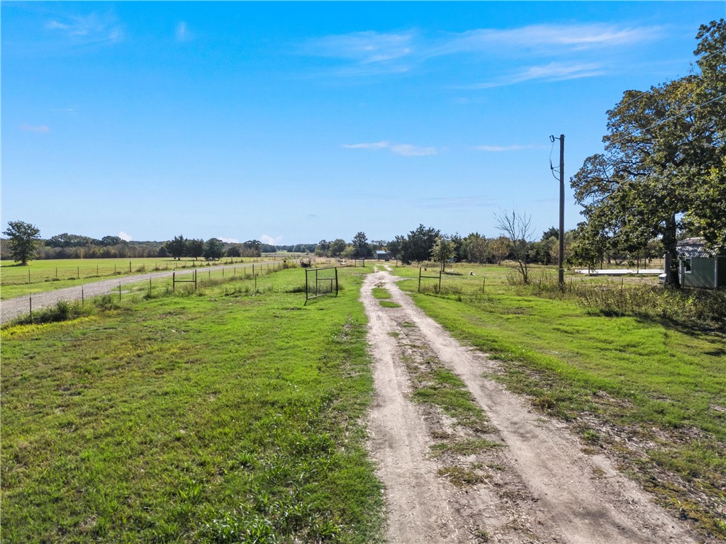 472 Wiggins Road West, TX 76691 - Photo 7 of 15