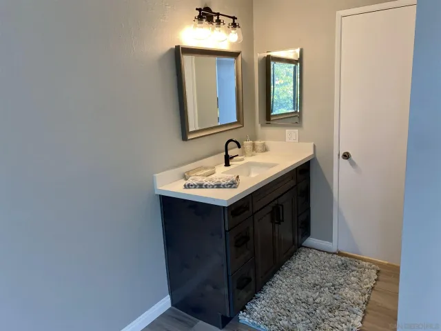 $1,950 | 6930 Hyde Park Drive, Unit 304, San Diego, CA 92119