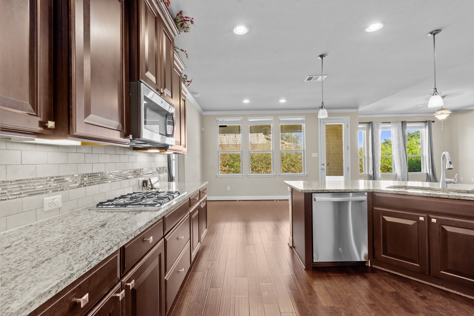 3704 Ashbury Road Round Rock, TX 78681 - Photo 15 of 38