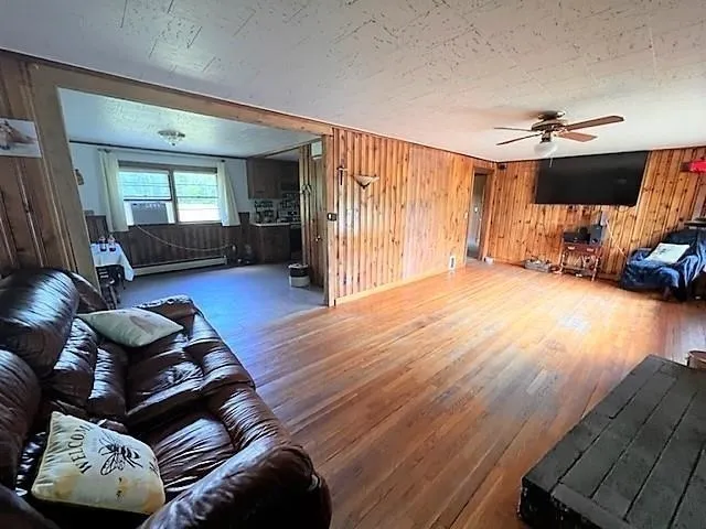 $900,000 | 15 Evans Road, Peterborough, NH 03458