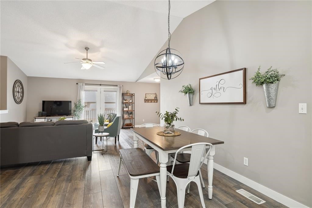 3523 Stoney Point Road Southwest Cedar Rapids, IA 52404 - Photo 13 of 26 Gallery Image 13