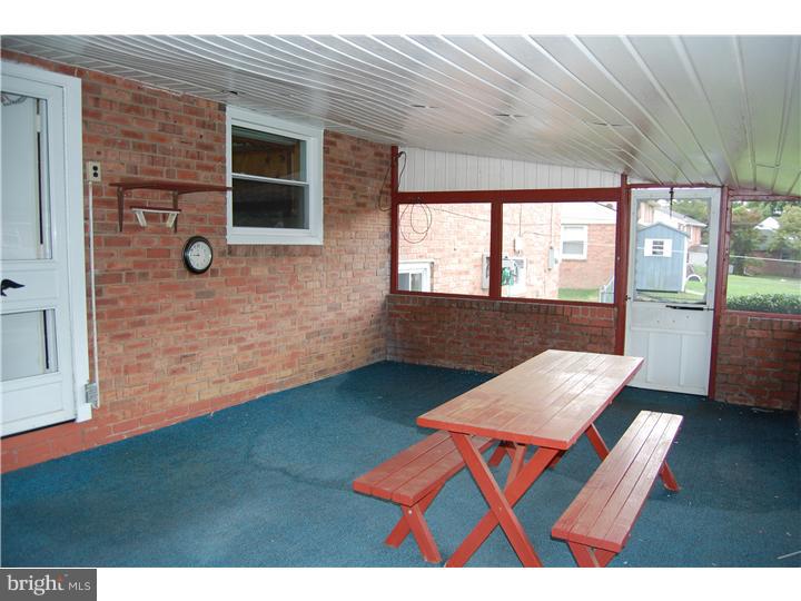 625 Cheyney Road Springfield, PA 19064 - Photo 15 of 24 Enclosed Porch