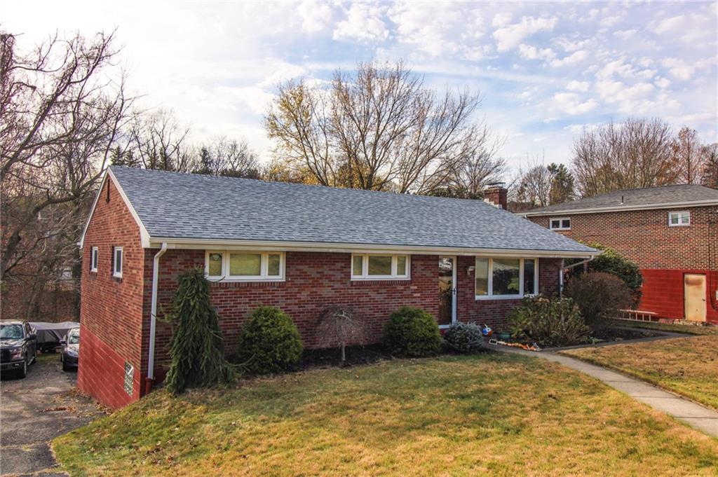 20 East Ridge Road Coraopolis, PA 15108 - Photo 1 of 24 Gallery Image 1