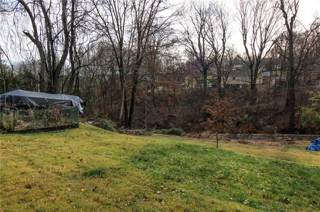 20 East Ridge Road Coraopolis, PA 15108 - Photo 22 of 24 Gallery Image 22