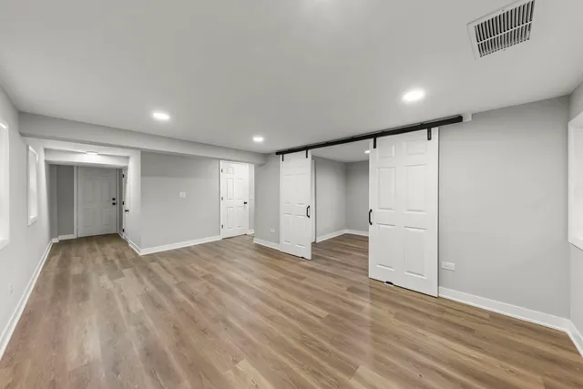 $409,900 | 4433 West 100th Street, Oak Lawn, IL 60453