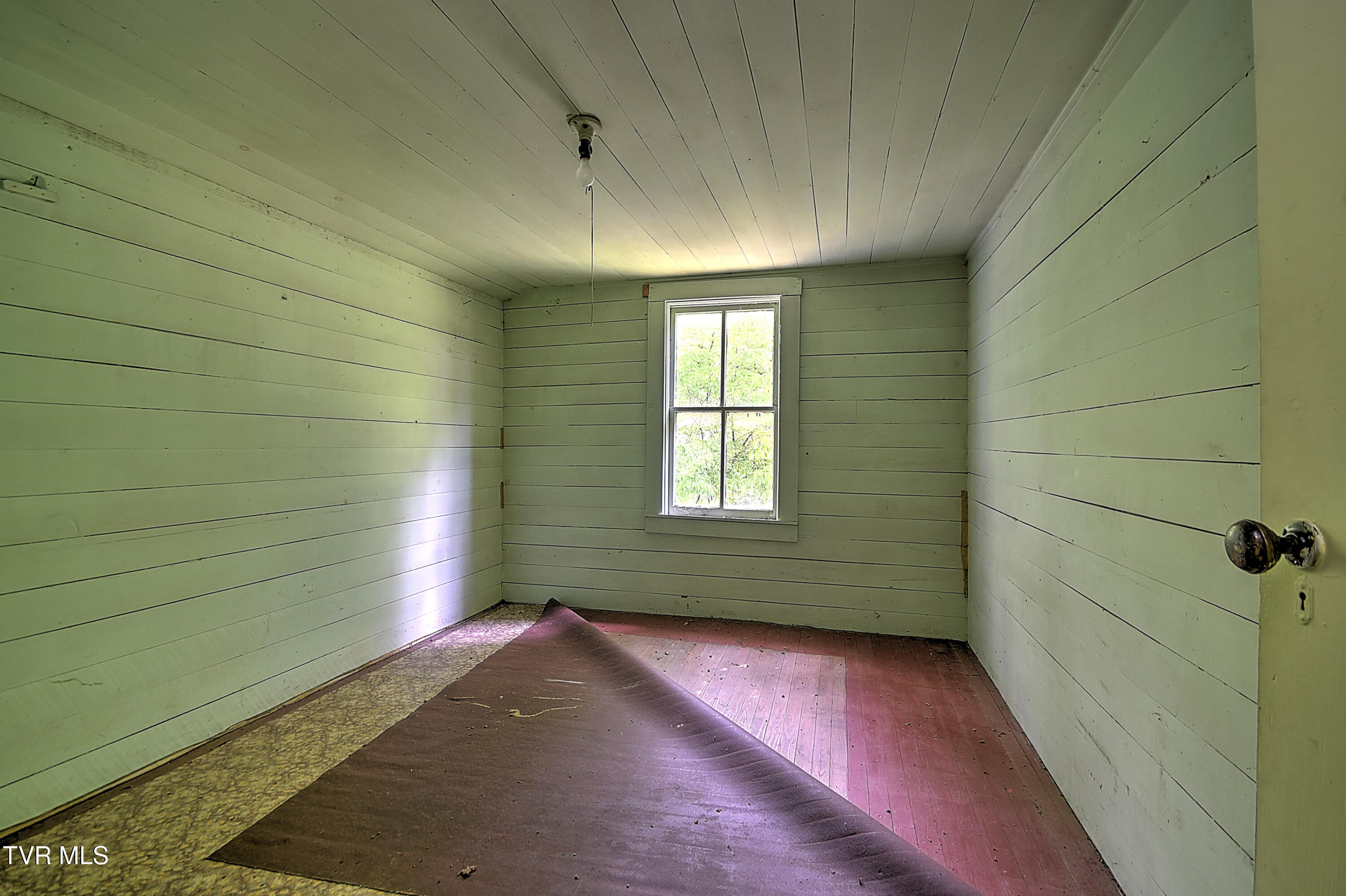 275 Tiger Creek Road Roan Mountain, TN 37687 - Photo 57 of 104 275 Tiger Creek EH-53