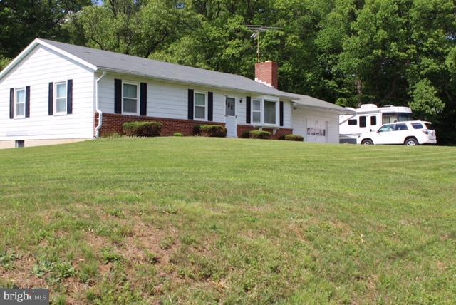 4588 Dave Rill Road Hampstead, MD 21074 - Photo 2 of 4 Exterior (Front)