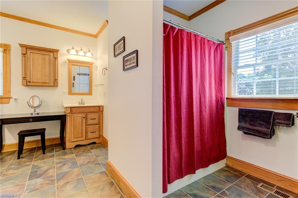 4152 Enterprise Road Lexington, NC 27295 - Photo 21 of 50 Gallery Image 21
